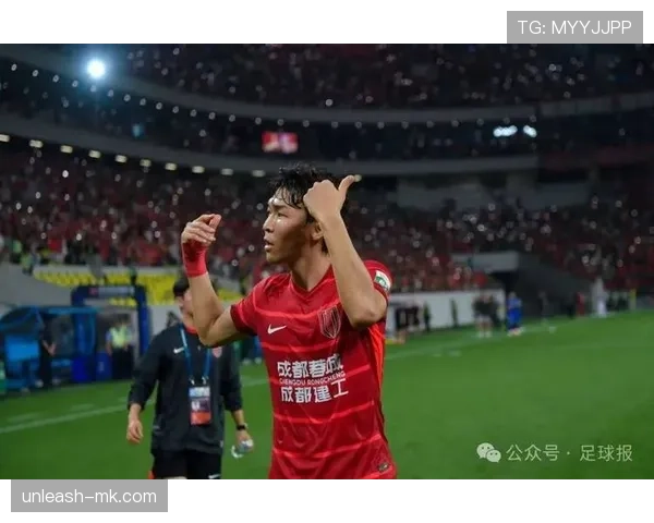 中超队长榜:各队队长本赛季表现稳健,带队竞争力增强 中超队长榜:各队队长本赛季表现稳健,带队竞争力增强